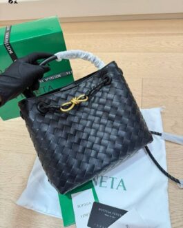 Torebka damska elegancka Bottega Veneta Adamo, skora