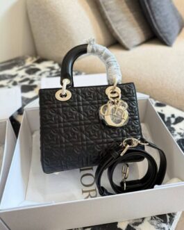 Torebka damska elegancka Dior, skora