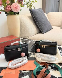 Torebka damska elegancka Loro Piano extra pocket, skora