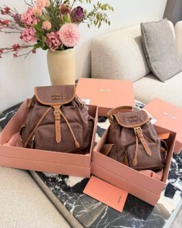 Torebka plecak Miu Miu damska torba, skóra