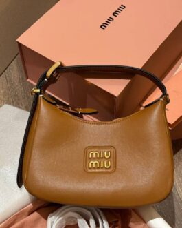 Torebka Miu Miu damska torba, skóra