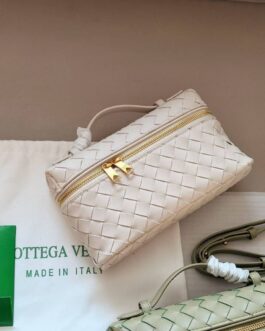 Torebka Bottega Veneta bangbang vanity damska torba, skóra