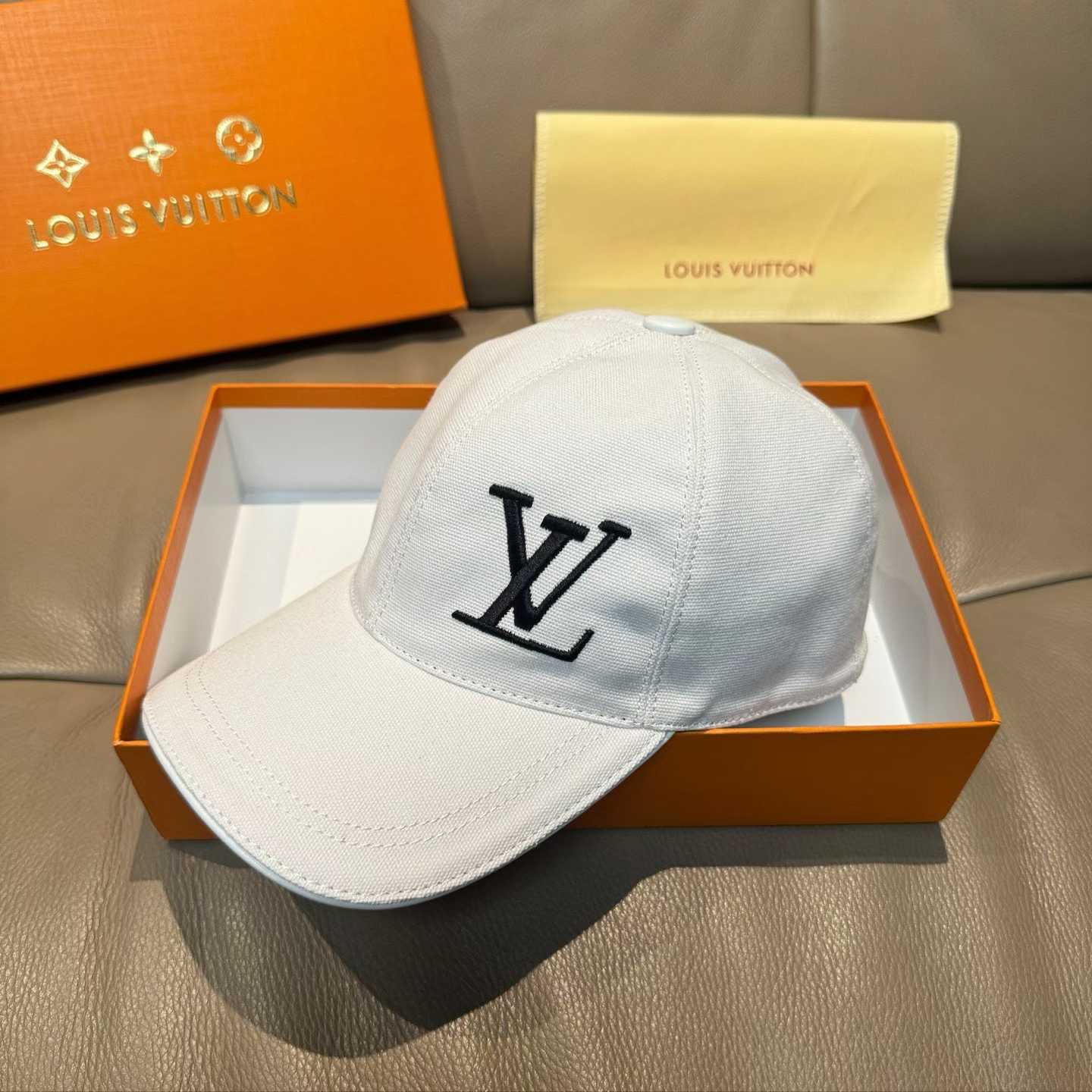 mmexport1762175072565