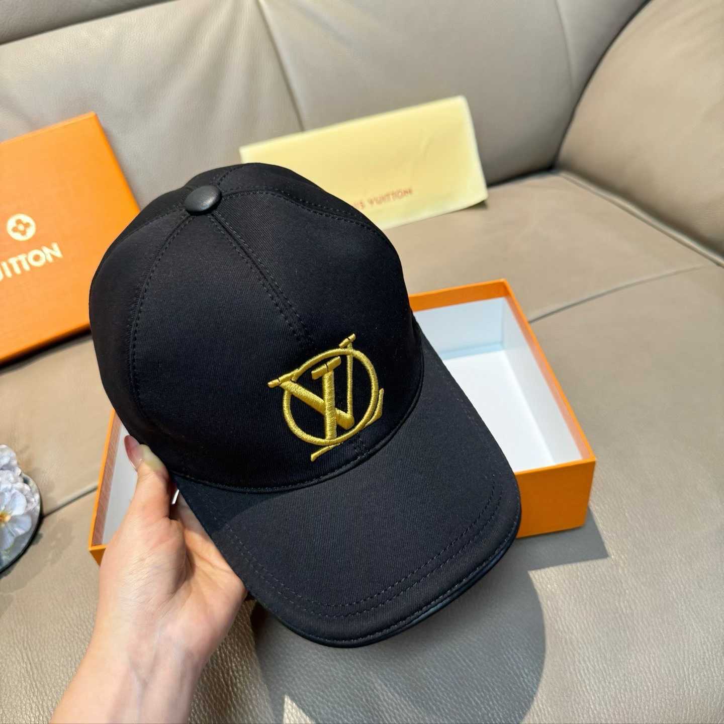 mmexport1762175146807