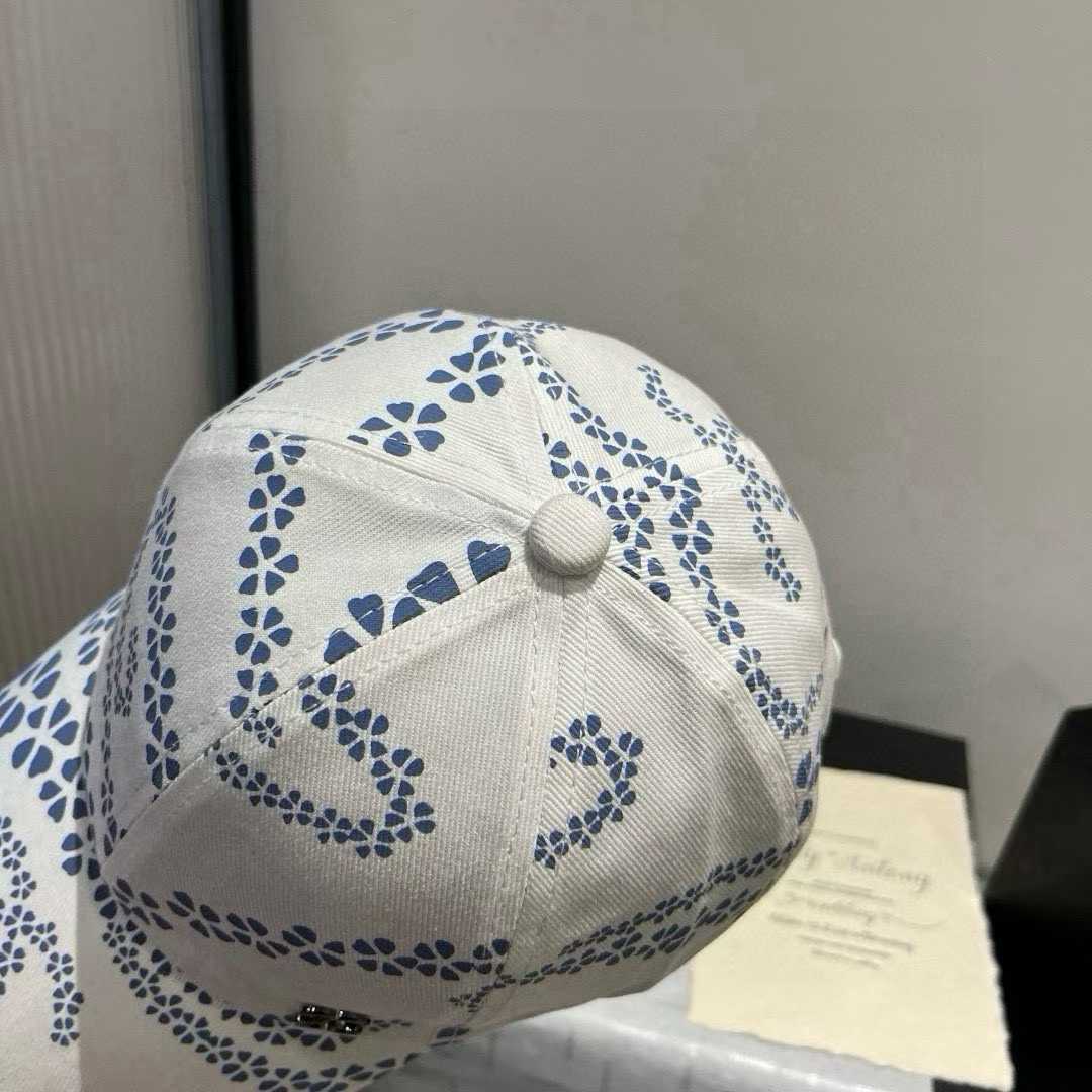 mmexport1762755465548