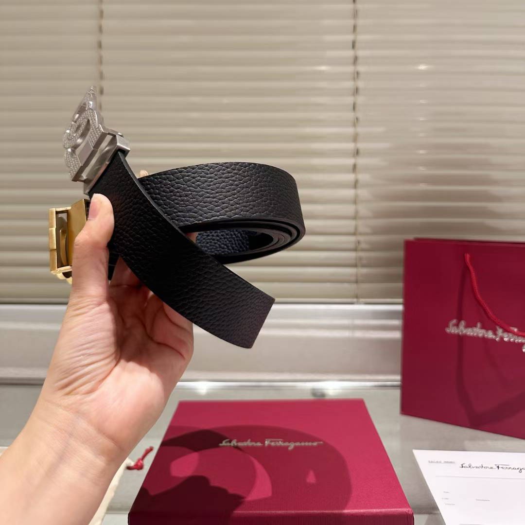 mmexport1763336042970