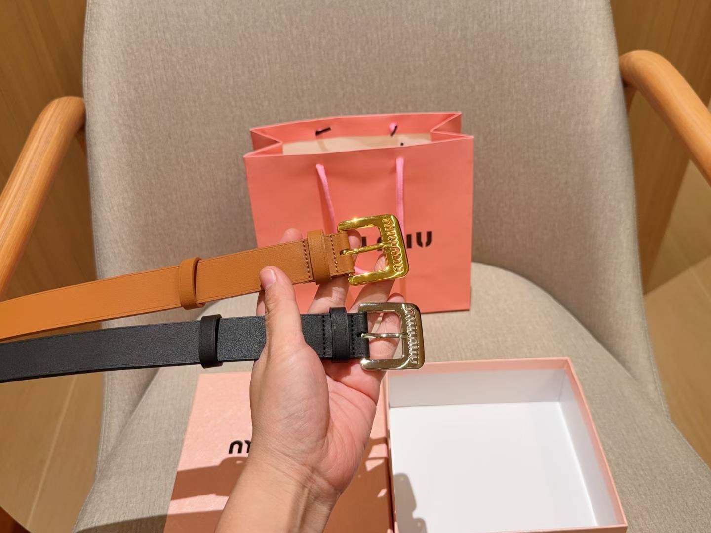 mmexport1765633849879