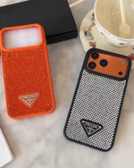 Etui na telefon Prada, pokrowec obudowa okladka Prada prezent