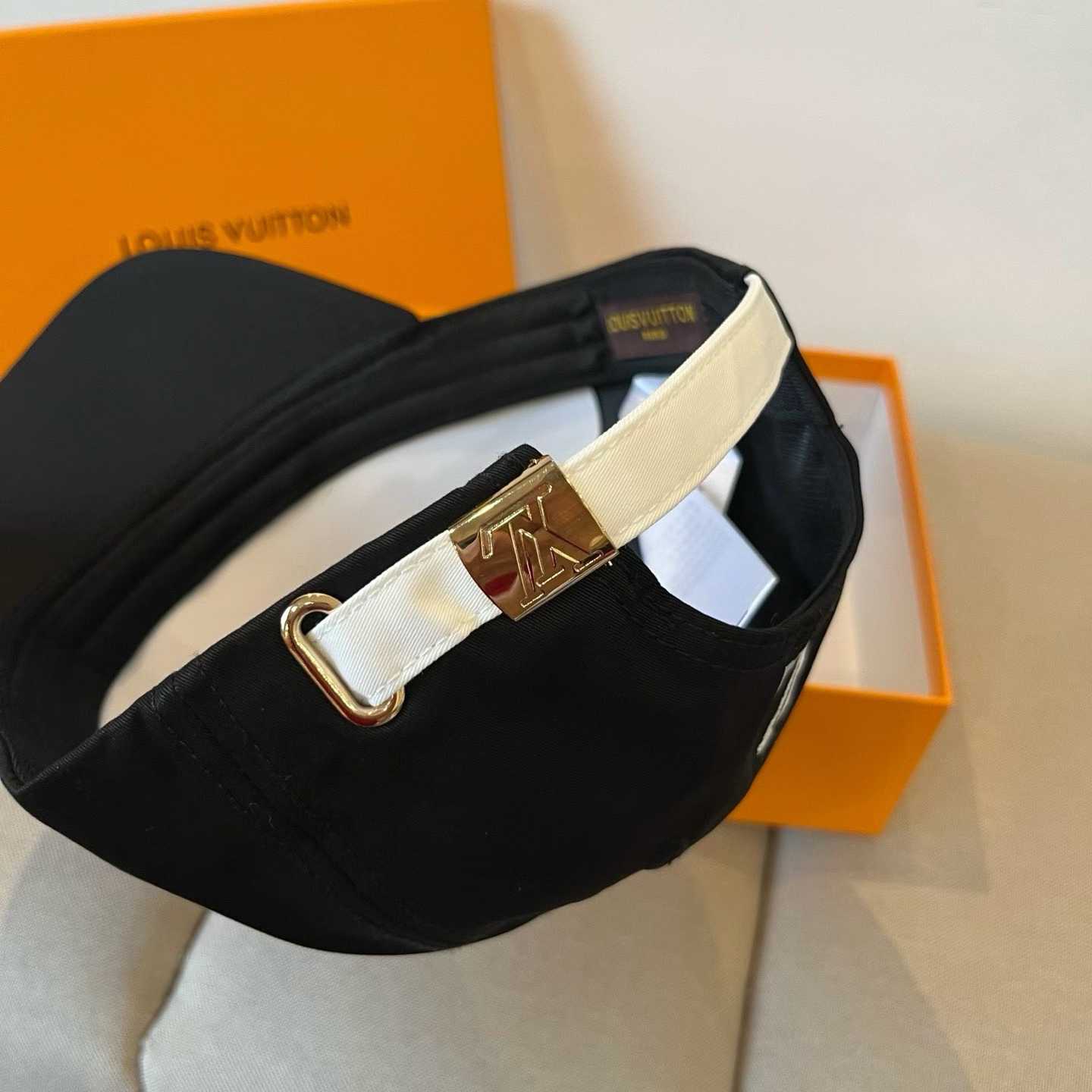 mmexport1769560282176