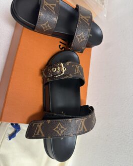 Louis Vuitton Buty, sandaly klapki, skora