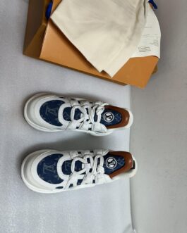 Louis Vuitton Sneakersy, trampki, tenisówki, buty, skora