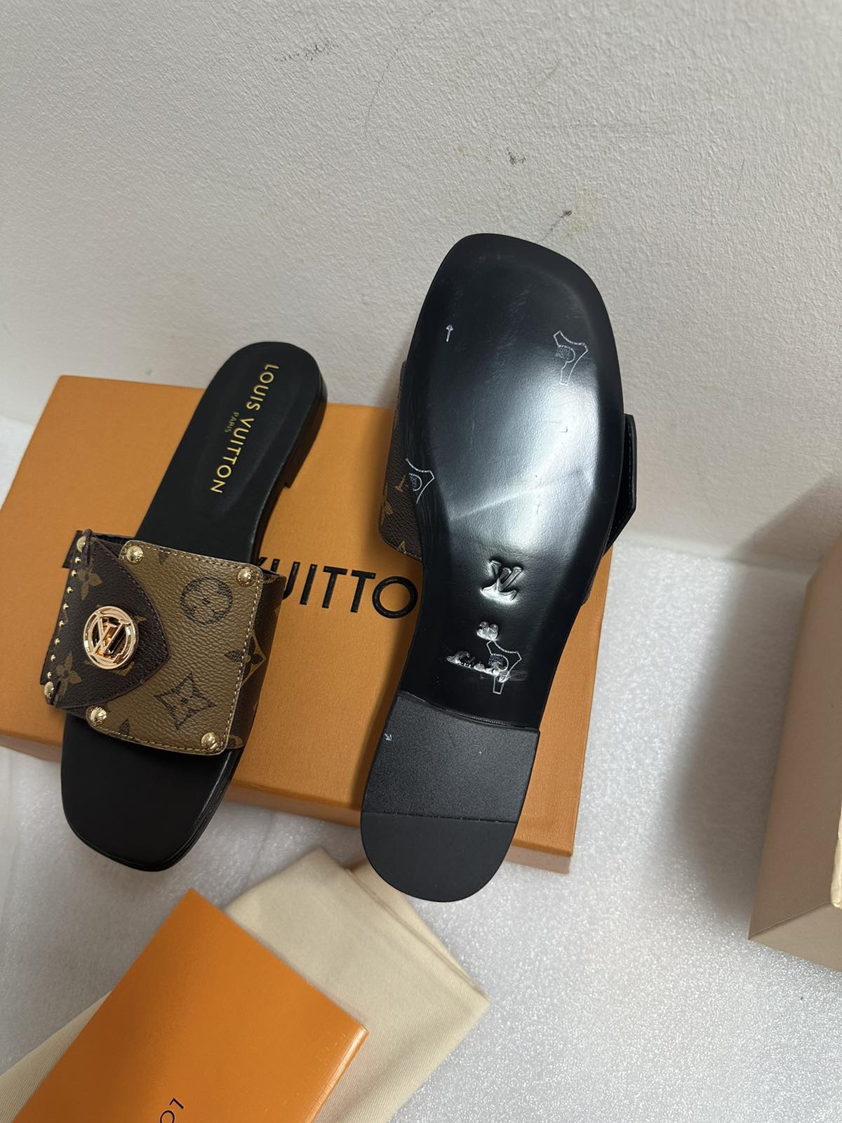 IMG-64099319f732905a98f62451c3210678-V