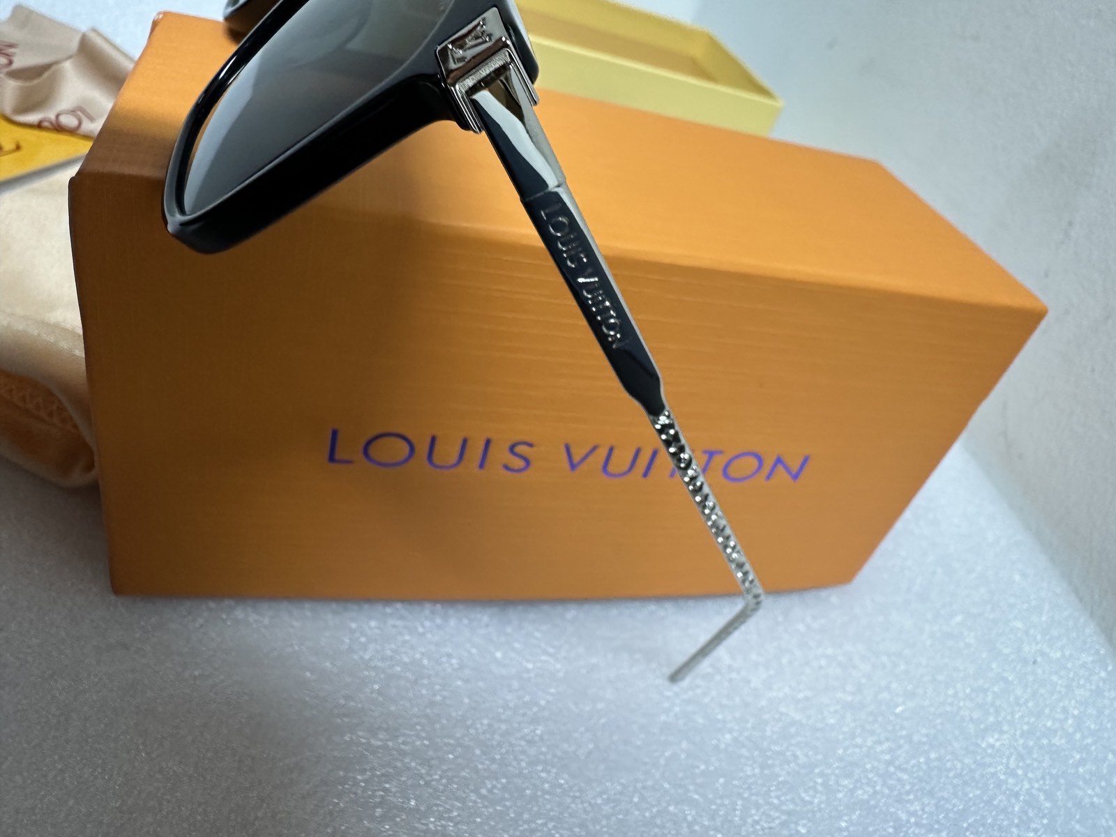 IMG-80df3273a9865b6bad844741c25cd6d1-V