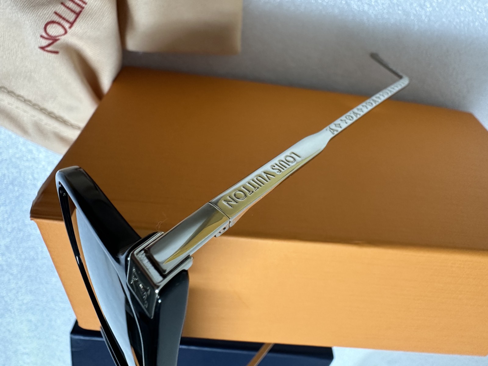 IMG-9c22d35ece5f56e52bfe3e0e1d2a52a7-V