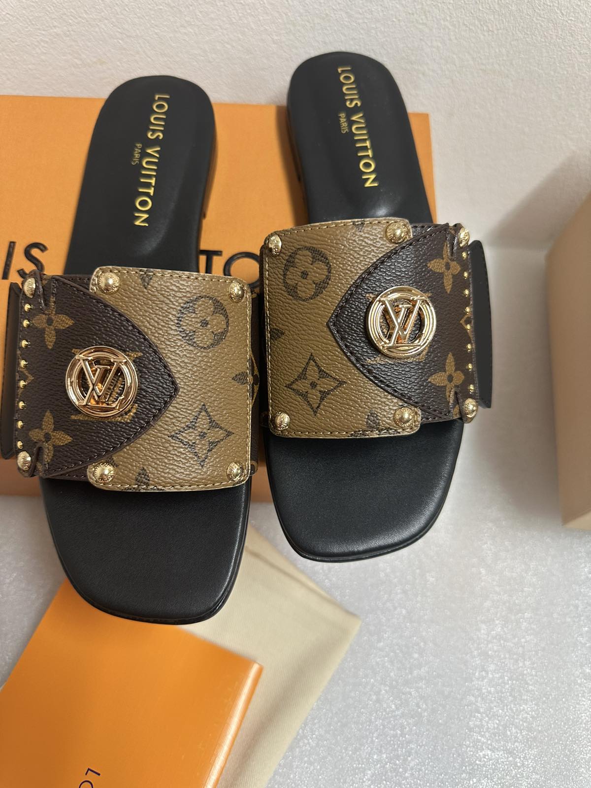 IMG-ed63552700d9c7ce7eedd2e29c3727e4-V