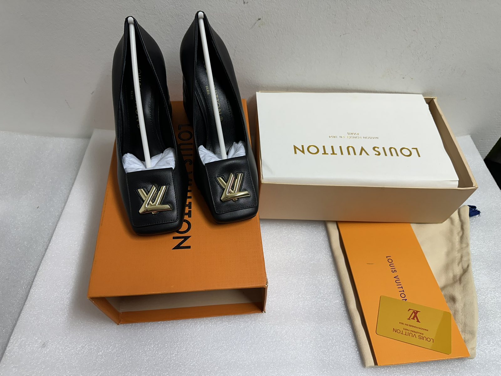 IMG-f1786ca431444b0bc592315c8633ef26-V