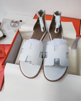 Hermes Buty, sandaly klapki, skora