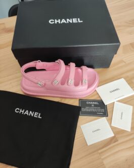 Chanel Buty, sandaly klapki, skora