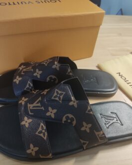 Louis Vuitton Buty, sandaly klapki, skora