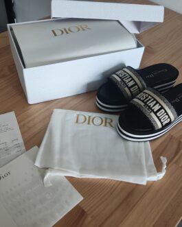 Dior Buty, sandaly klapki, skora