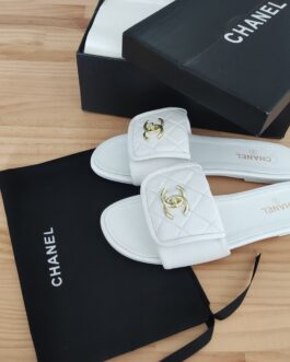 Chanel Buty, sandaly klapki, skora