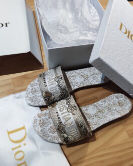 Dior Buty, sandaly klapki, skora
