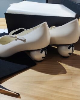 Chanel Szpilki Buty damskie na obcasie, skóra