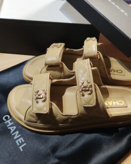 Chanel Buty, sandaly klapki, skora