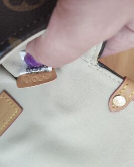 Torebka damska elegancka Louis Vuitton Saumur, skora