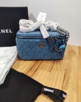 Torebka damska elegancka Chanel Vanity, skora