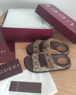 Gucci Buty, sandaly klapki, skora