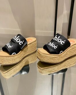 Chloe Buty, sandaly klapki, skora