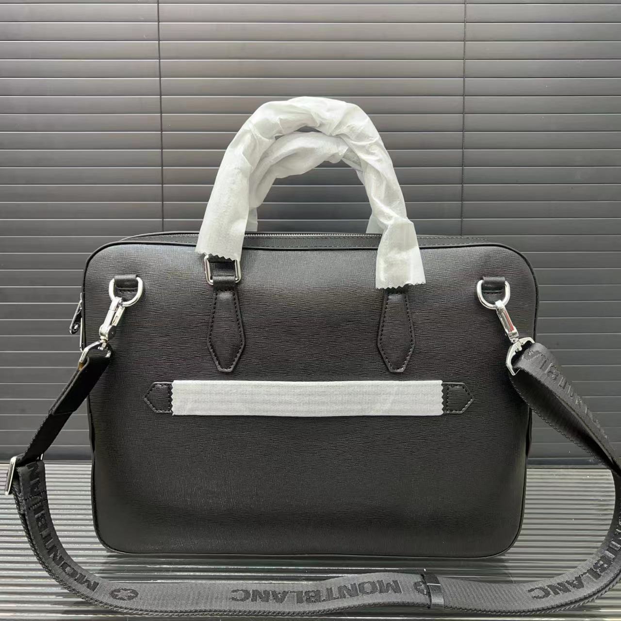 mmexport1764757681850