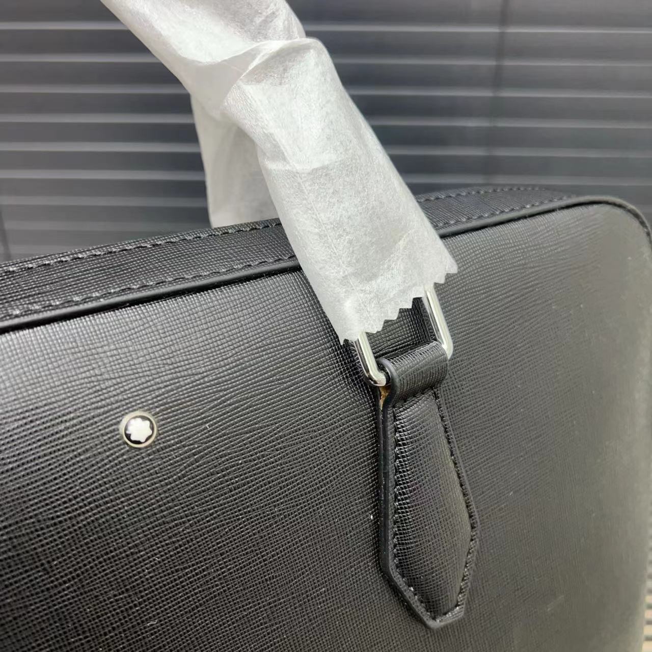 mmexport1764757684522