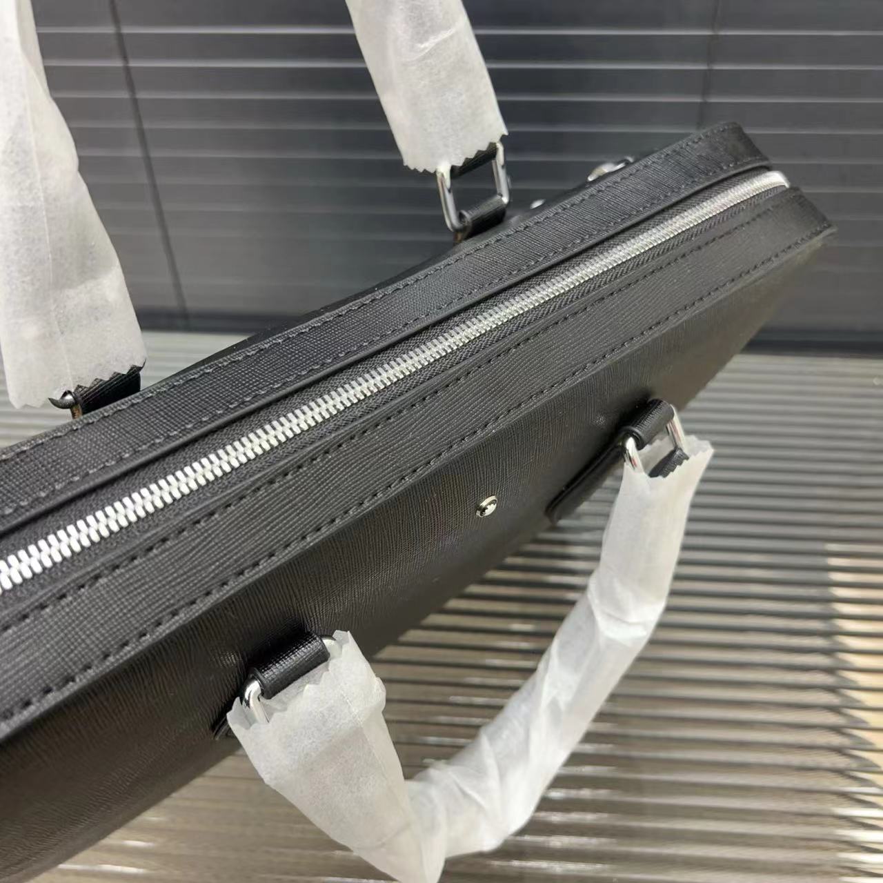 mmexport1764757686445