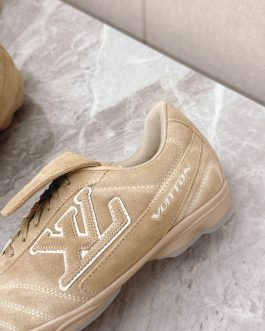 Louis Vuitton Sneakersy, trampki, tenisówki, buty, skora