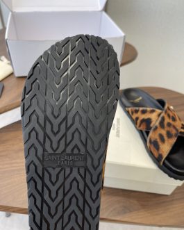 YSL Buty, sandaly klapki, skora