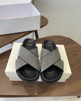 YSL Buty, sandaly klapki, skora