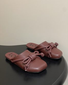 Loewe Buty, sandaly klapki, skora
