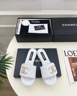 Chanel Buty, sandaly klapki, skora