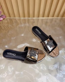 Versace Buty, sandaly klapki, skora