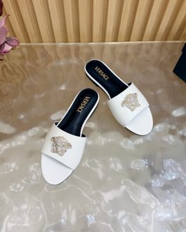 Versace Buty, sandaly klapki, skora