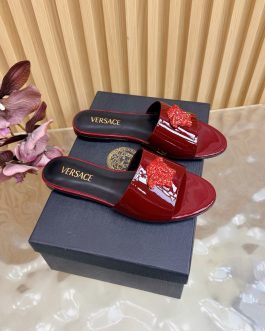 Versace Buty, sandaly klapki, skora