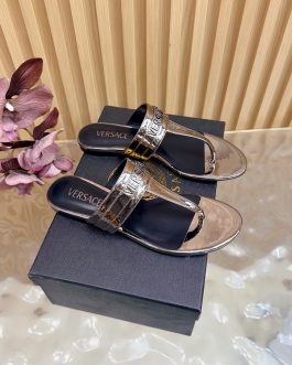 Versace Buty, sandaly klapki, skora