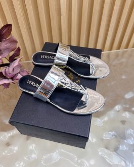 Versace Buty, sandaly klapki, skora