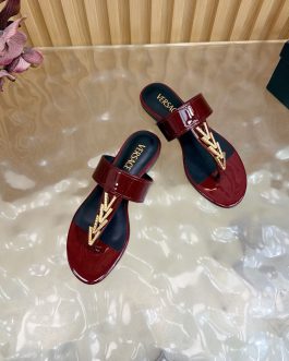 Versace Buty, sandaly klapki, skora