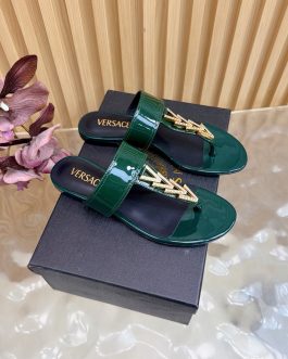 Versace Buty, sandaly klapki, skora