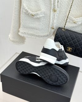 Chanel Sneakersy, trampki, tenisówki, buty, skora