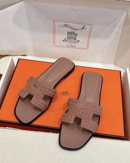 Hermes Buty, sandaly klapki, skora