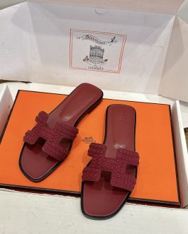 Hermes Buty, sandaly klapki, skora